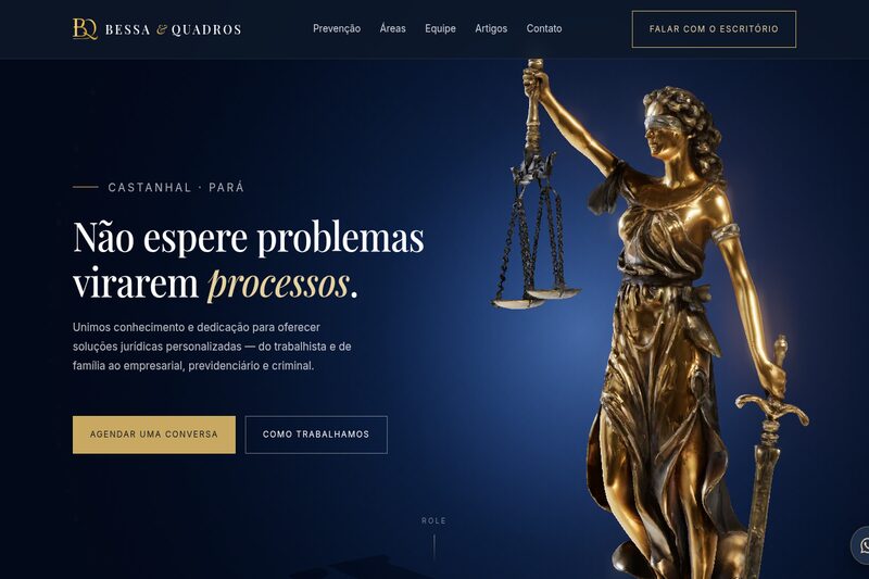 Site do escritório Bessa & Quadros Advocacia, com escultura da Justiça em 3D na abertura